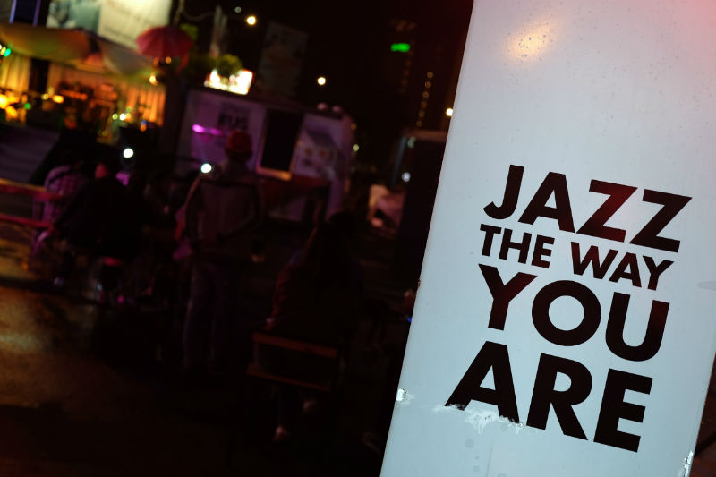 Kolaborasi Seru Yura Yunita &amp; Barry Likumahuwa Di Lampung